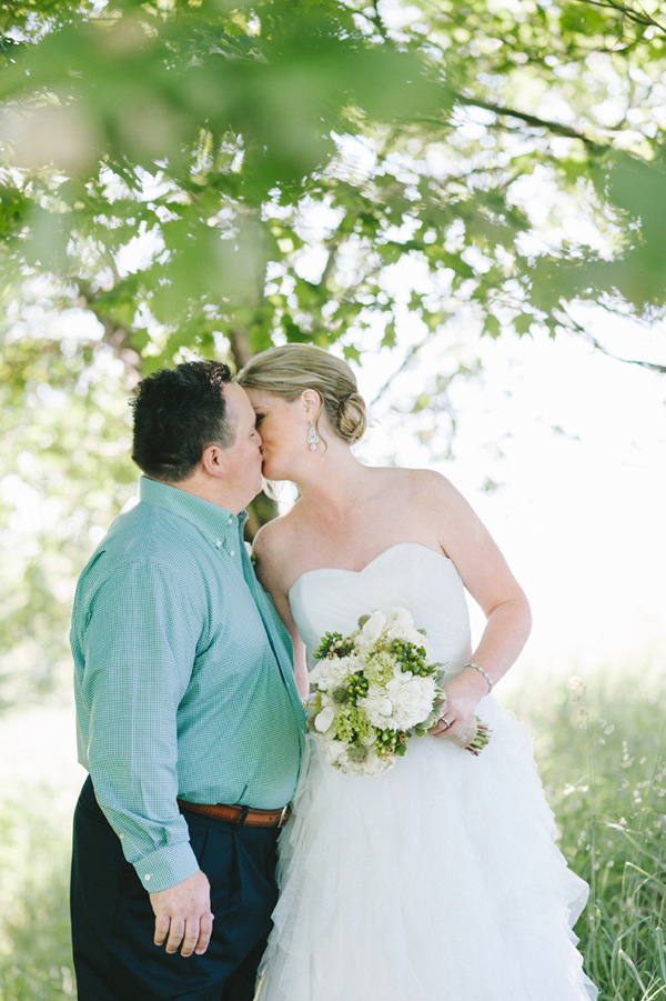 an-enchanted-barn-wedding-in