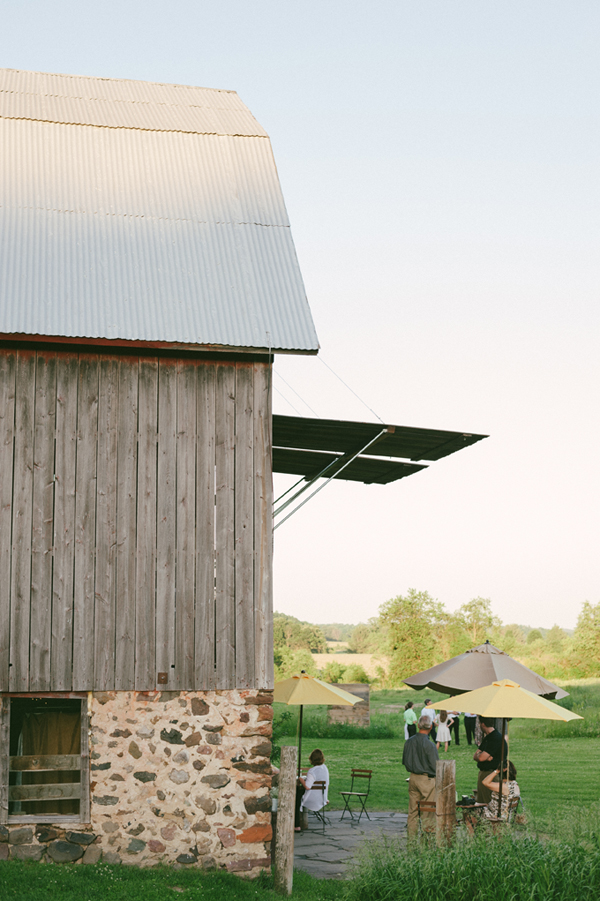 an-enchanted-barn-wedding-in