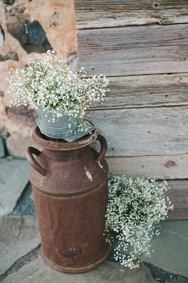 an-enchanted-barn-wedding-in