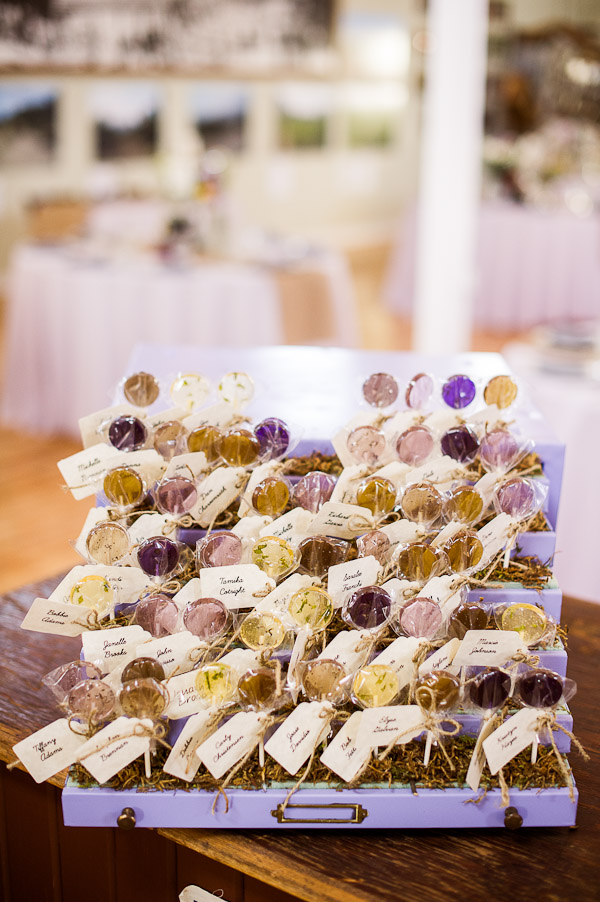 diy-purple-wedding-inspiration