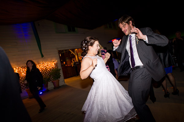 diy-purple-wedding-inspiration