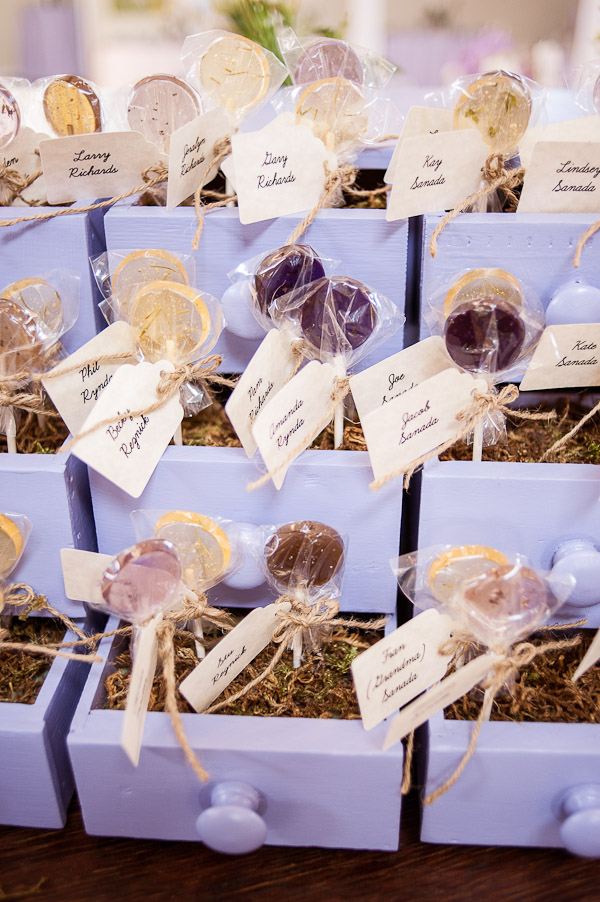 diy-purple-wedding-inspiration