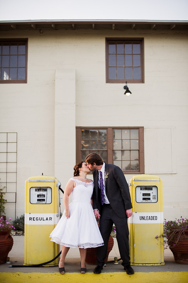 diy-purple-wedding-inspiration