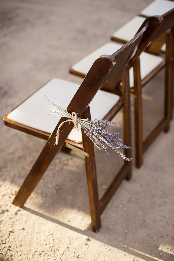 diy-purple-wedding-inspiration