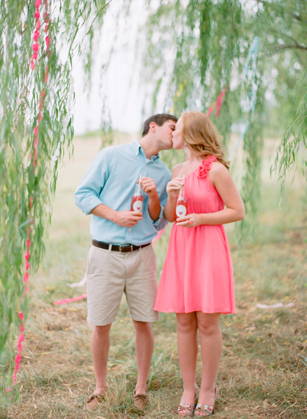 engagement-photos-with-free-printables
