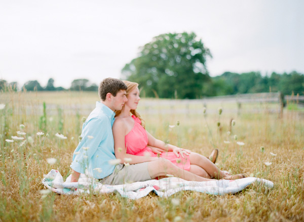 engagement-photos-with-free-printables
