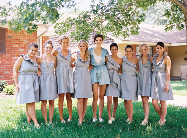gray-and-yellow-garden-wedding
