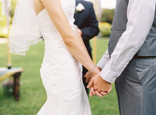 gray-and-yellow-garden-wedding
