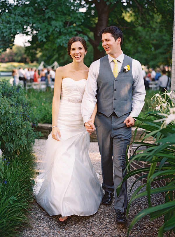 gray-and-yellow-garden-wedding