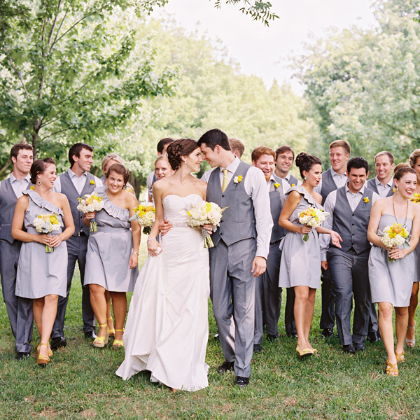 gray-and-yellow-garden-wedding