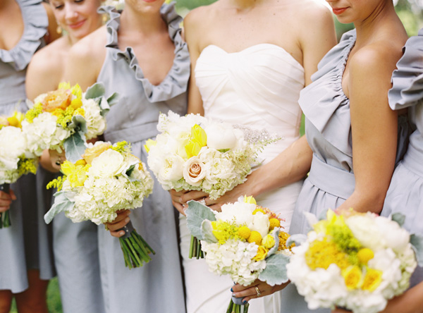 gray-and-yellow-garden-wedding
