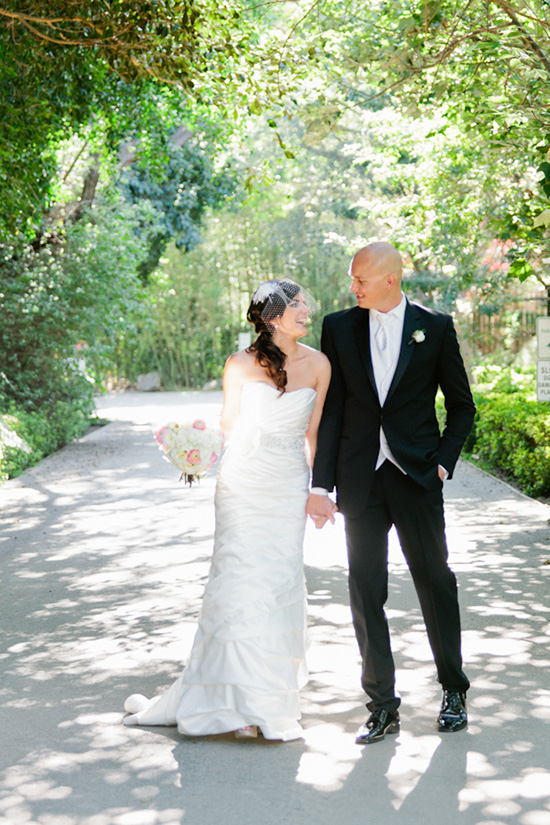 pink-and-gray-garden-wedding
