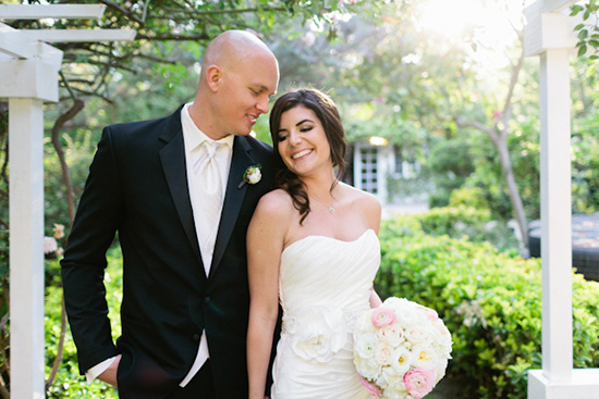 pink-and-gray-garden-wedding