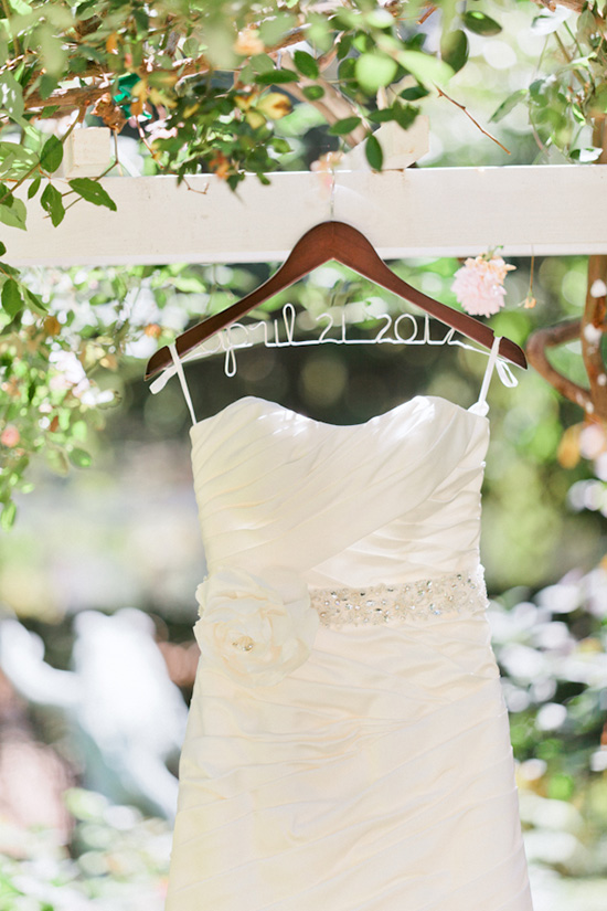 pink-and-gray-garden-wedding