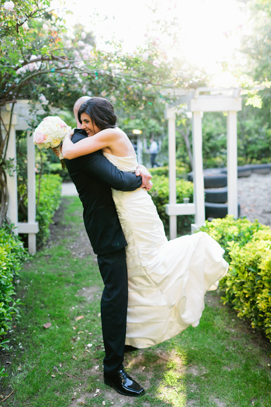 pink-and-gray-garden-wedding