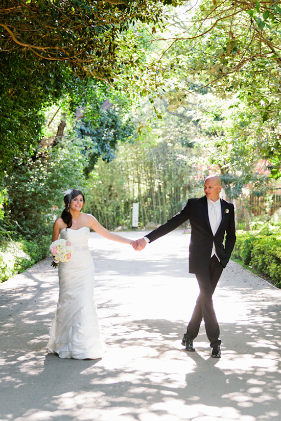 pink-and-gray-garden-wedding