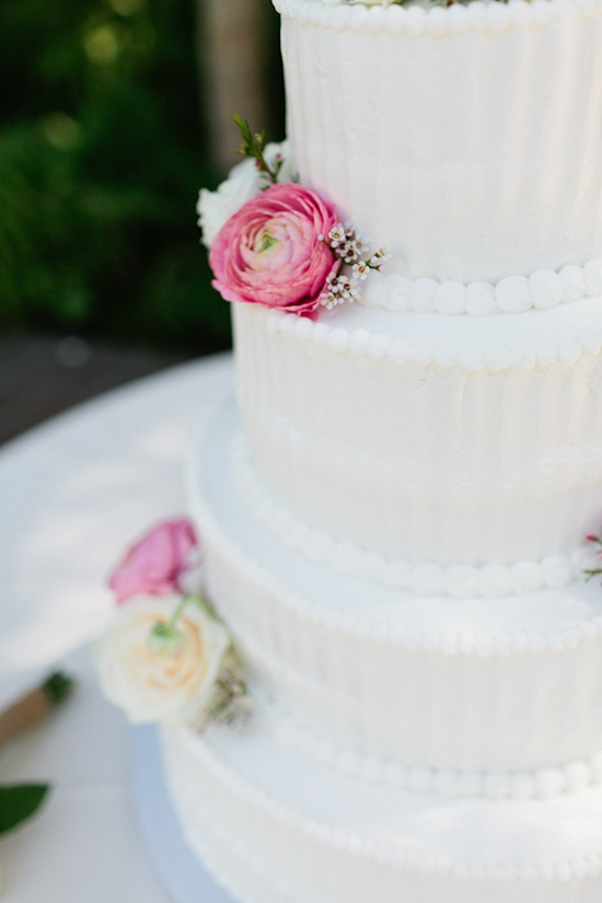 pink-and-gray-garden-wedding