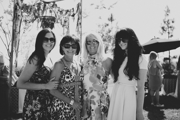 woodsy-boho-chic-backyard-wedding