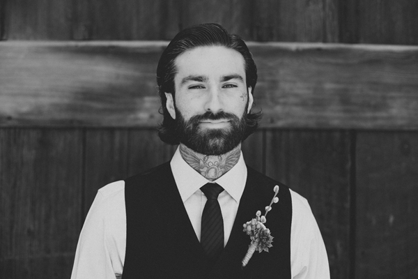 woodsy-boho-chic-backyard-wedding