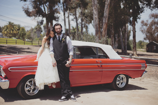 woodsy-boho-chic-backyard-wedding