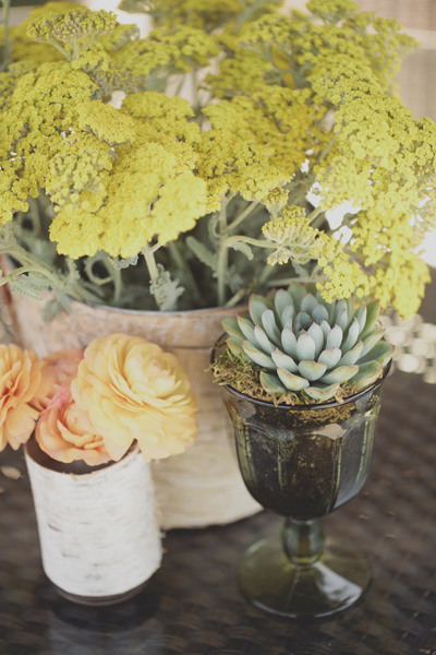 woodsy-boho-chic-backyard-wedding
