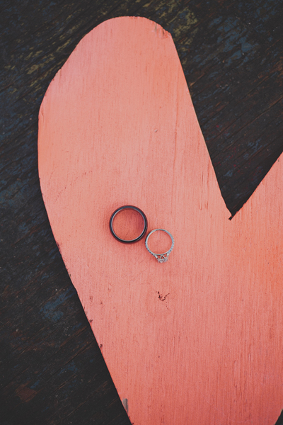 woodsy-boho-chic-backyard-wedding