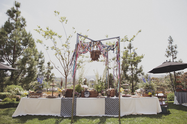 woodsy-boho-chic-backyard-wedding