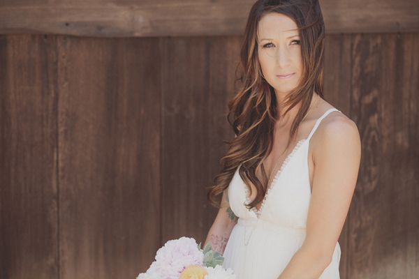 woodsy-boho-chic-backyard-wedding