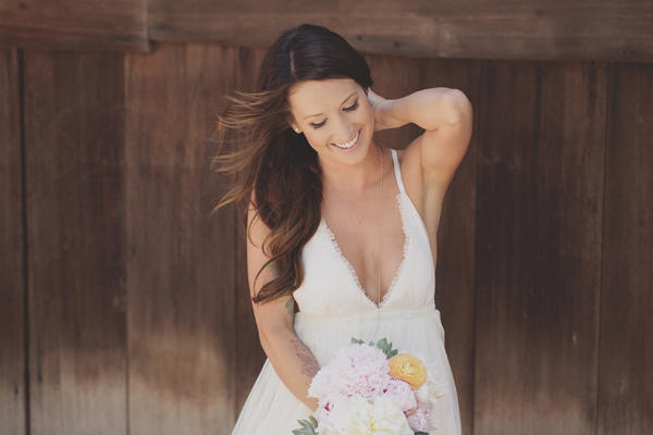 woodsy-boho-chic-backyard-wedding