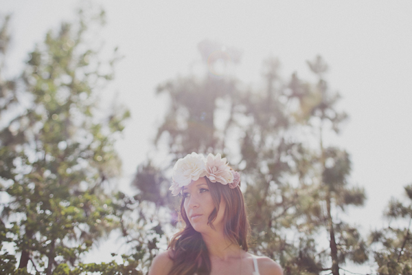 woodsy-boho-chic-backyard-wedding