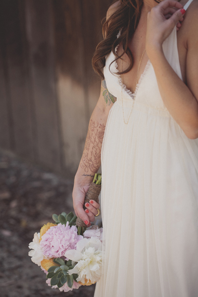 woodsy-boho-chic-backyard-wedding