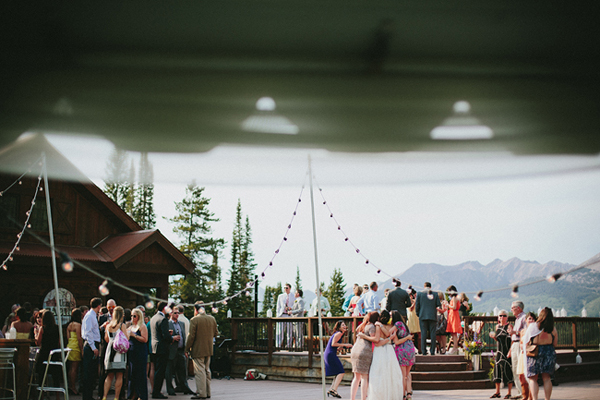 crested-butte-yellow-and-gray-wedding