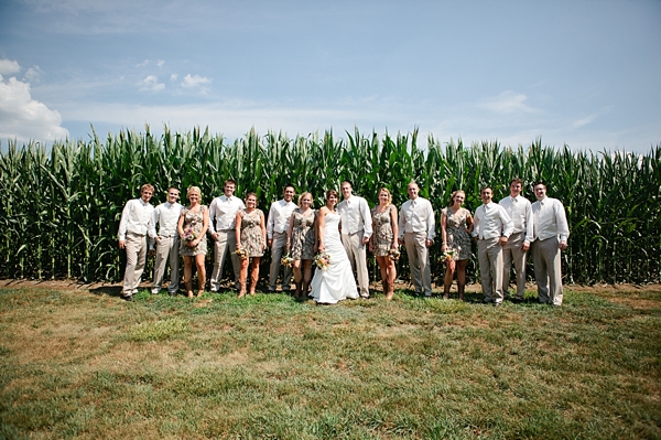 diy-rustic-wagon-wheel-wedding