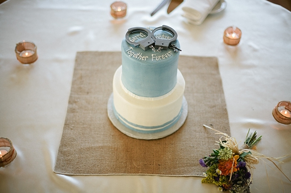 diy-rustic-wagon-wheel-wedding