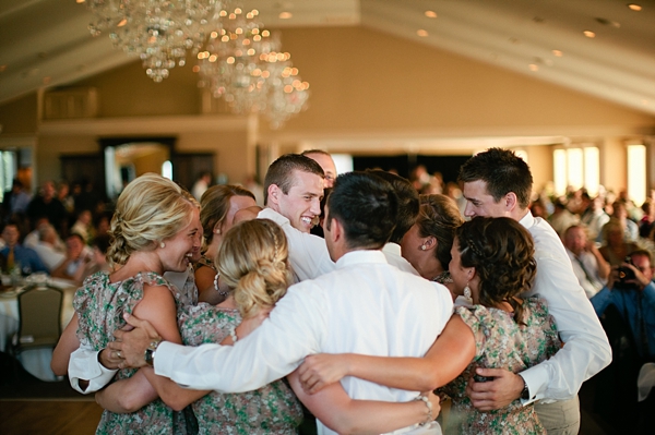 diy-rustic-wagon-wheel-wedding
