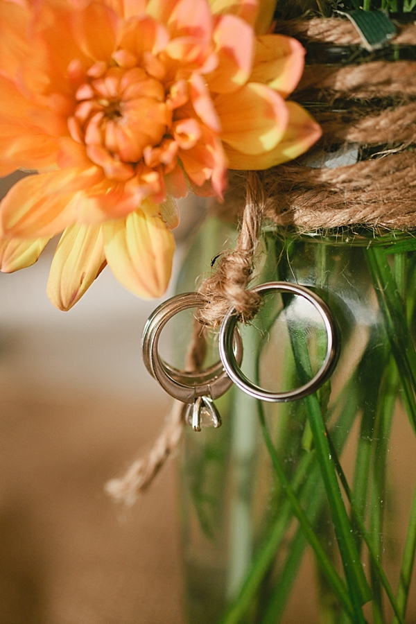diy-rustic-wagon-wheel-wedding