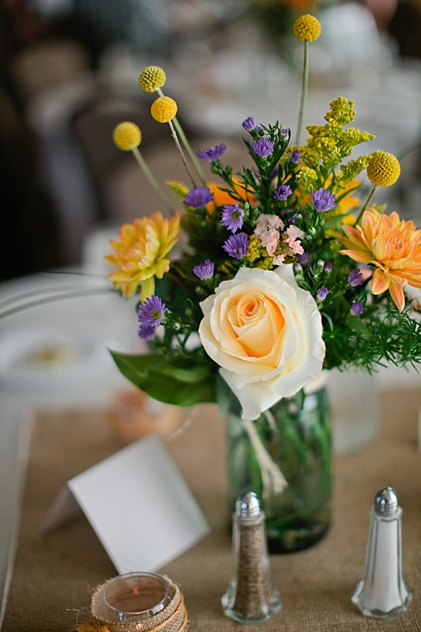 diy-rustic-wagon-wheel-wedding