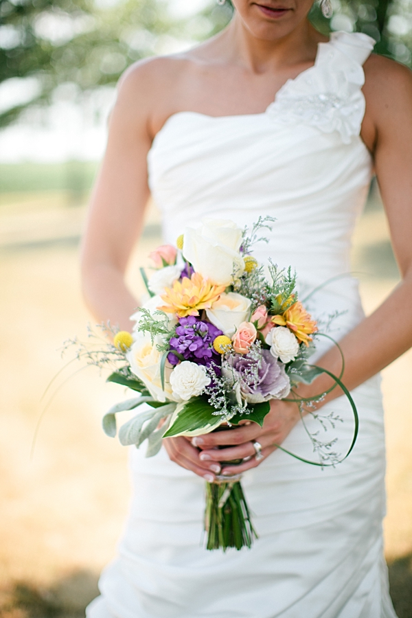 diy-rustic-wagon-wheel-wedding