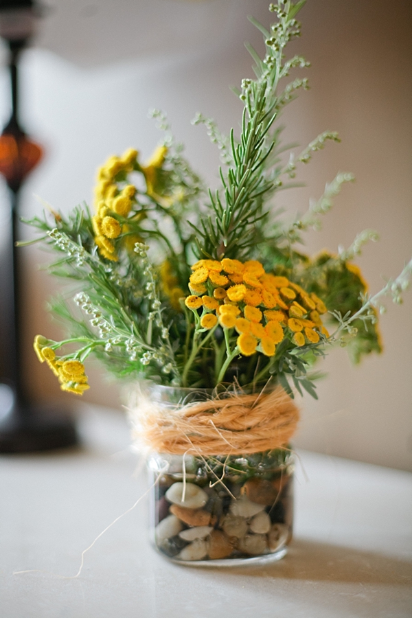 diy-rustic-wagon-wheel-wedding