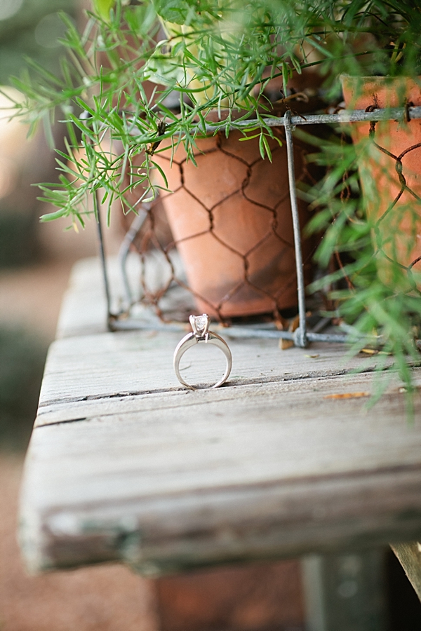 diy-rustic-wagon-wheel-wedding