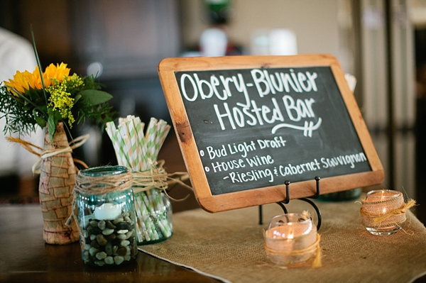 diy-rustic-wagon-wheel-wedding