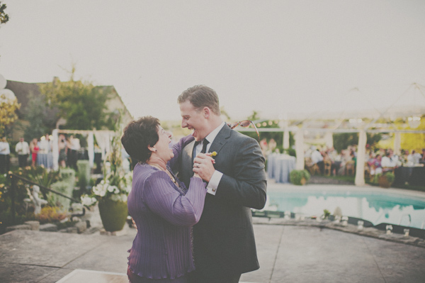 diy-vintage-glam-backyard-wedding