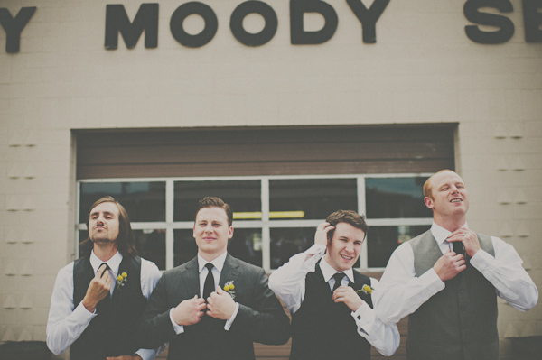 diy-vintage-glam-backyard-wedding