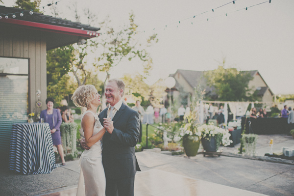 diy-vintage-glam-backyard-wedding
