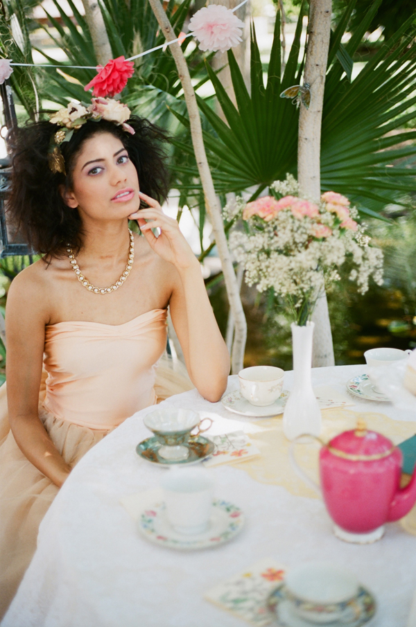 eclectic-and-stylish-tea-party-from