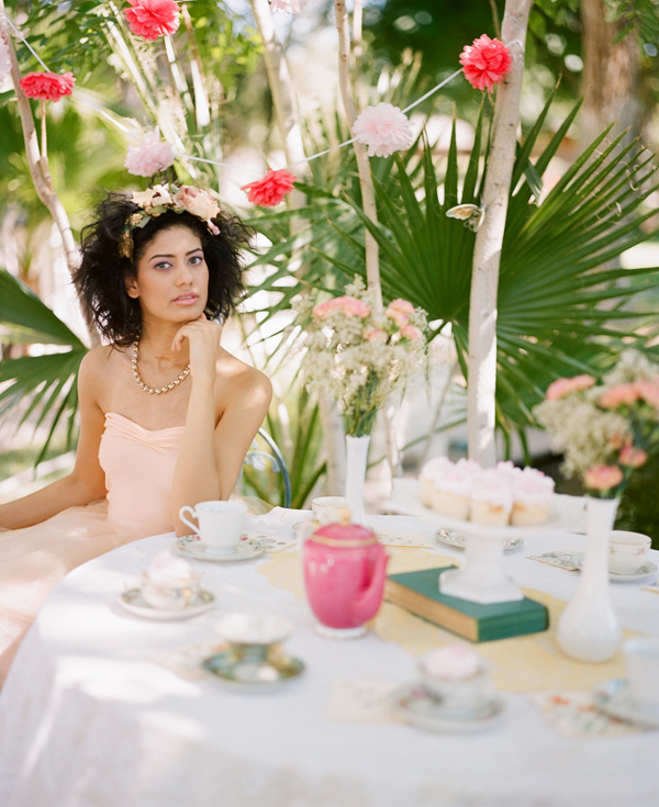 eclectic-and-stylish-tea-party-from