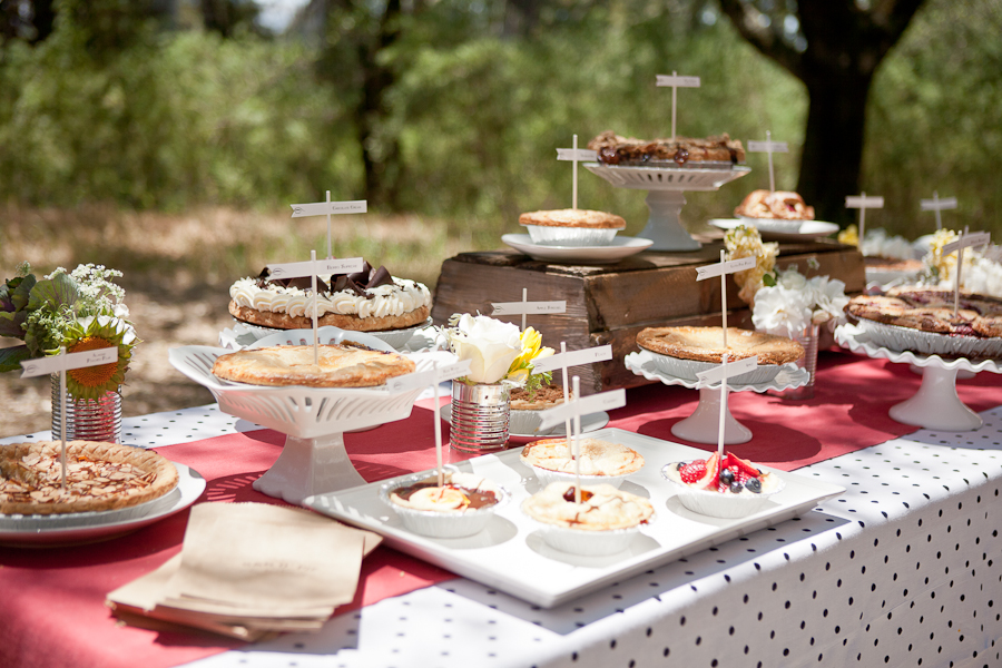 how-to-make-a-pie-dessert-table