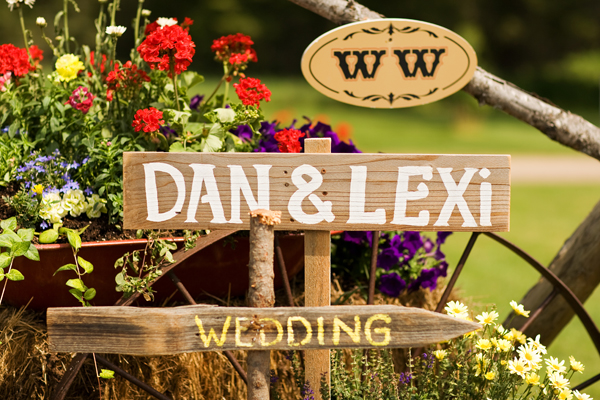 rustic-montana-destination-wedding
