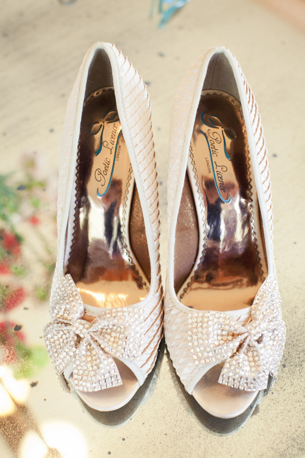 salt-and-pepper-shaker-wedding-favors