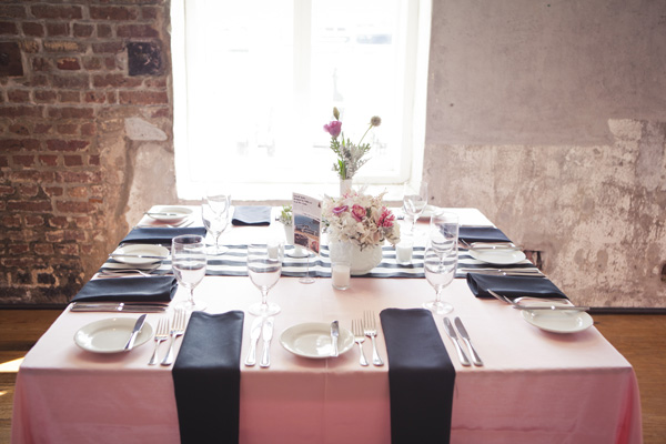 salt-and-pepper-shaker-wedding-favors